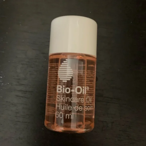 🌟HOST PICK🌟 New Bio oil 60 ml bottle - Picture 1 of 2